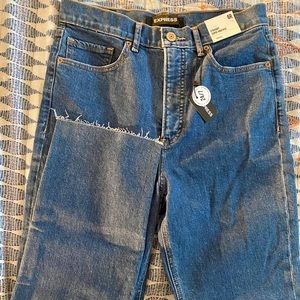Super High Waisted Raw Hem Straight Cropped Jeans